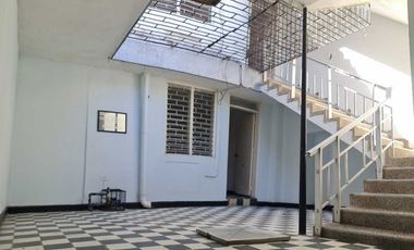 Casa sector Comercial en Centro histórico de Santa Marta.