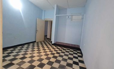 Casa sector Comercial en Centro histórico de Santa Marta.