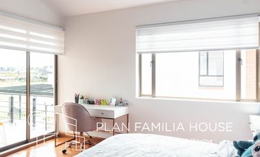 Espectacular casa en Cajicá con lote independiente