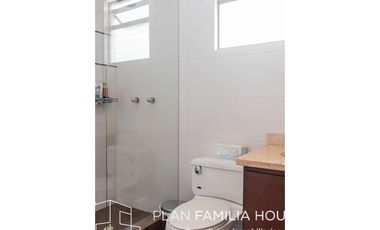 Espectacular casa en Cajicá con lote independiente