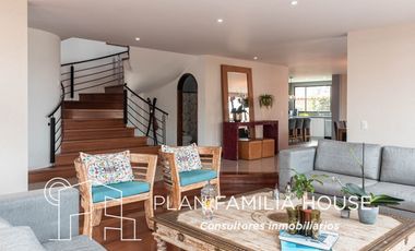 Espectacular casa en Cajicá con lote independiente