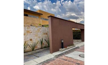 VENDO LINDA CASA CAMPESTRE EN CAJICA