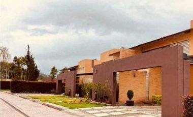 VENDO LINDA CASA CAMPESTRE EN CAJICA