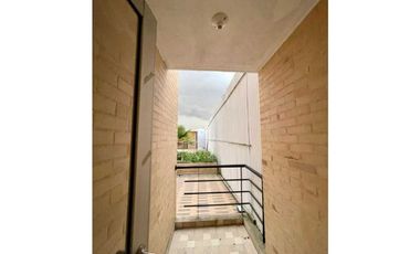 LINDO APARTAMENTO EN CAJICA