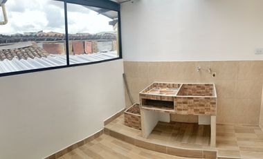 VENDO CASA SOBRE CRA 9 CENTRO (SECTOR COMERCIAL)