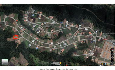 VENDO LOTE EN PARCELACIÓN CIUDAD VERDE