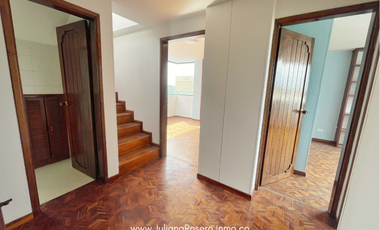 VENDO PENTHOUSE EN LAURELES (CAMPAMENTO)