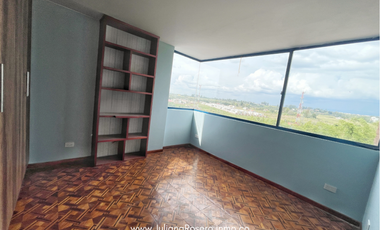 VENDO PENTHOUSE EN LAURELES (CAMPAMENTO)