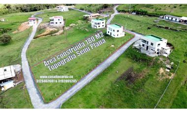 Finca en obra gris en marinilla escrituras al 100%