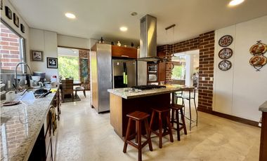 Venta de Casa Campestre en El Escobero
