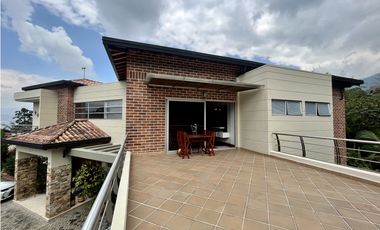 Venta de Casa Campestre en El Escobero