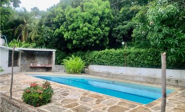 FINCA EN BONDA-SANTA MARTA