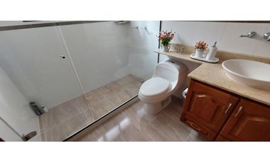 Casa CERO RUIDO en buen estado sector La Tomatera