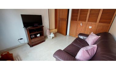 Casa CERO RUIDO en buen estado sector La Tomatera