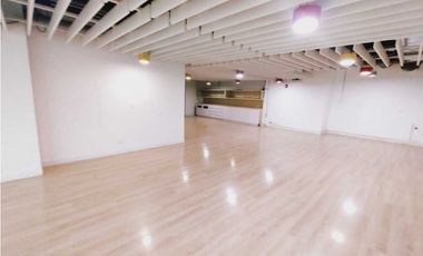 OFICINA EN ARRIENDO 1361M2 A 5 MINUTOS DEL AEROPUERTO