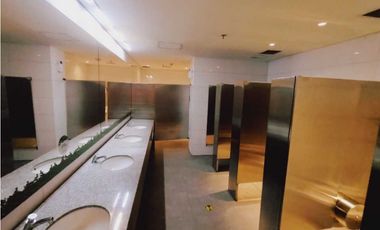 OFICINA EN ARRIENDO 1361M2 A 5 MINUTOS DEL AEROPUERTO