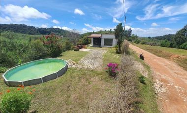 Se Vende Lote Con Casa Construida En San Roque Antioquia