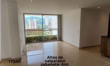 Venta de Apartamento en Altos de Valparaíso, Sabaneta