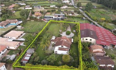 Casa de Campo en Pontezuela Rionegro Llanogrande 1380 millones