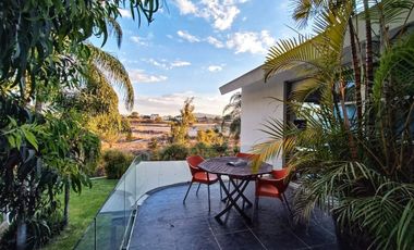 CASA EN VENTA DENTRO DE COTO VERSALLES EN VALLE REAL