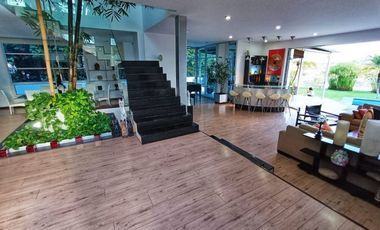 CASA EN VENTA DENTRO DE COTO VERSALLES EN VALLE REAL