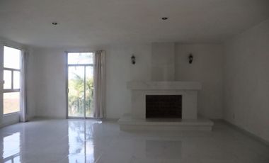 CASA EN VENTA EN FRACC. LAS CAÑADAS