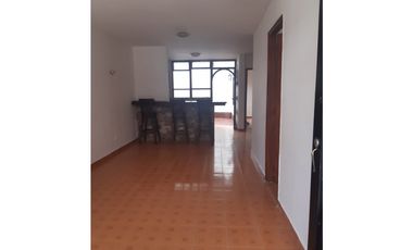 Casa en venta en Barrio Nuevo, Bello. Primer piso