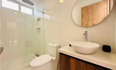 DEPARTAMENTO VISTA AL MAR 3 DORMITORIOS EN TORRE ELIT CALYPSO, MANTA