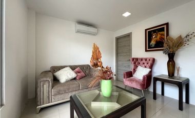 EN VENTA CASA DE DOS PISOS EN VENTA EN PORTOVIEJO - SECTOR LOS MANGOS