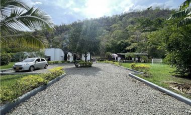Finca en Parcelación Palmar del Cauca Santa Fe de Antioquia