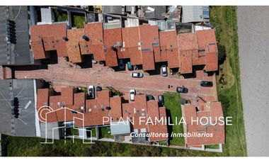 EXCELENTE LOTE EN CONJUNTO CON LICENCIA PARA CONSTRUIR EN CAJICA