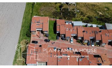 EXCELENTE LOTE EN CONJUNTO CON LICENCIA PARA CONSTRUIR EN CAJICA