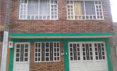CASA EN VENTA, SECTOR DUCALES, SOACHA