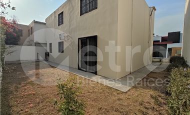 Casa en Renta Equipada en Quintas de Anáhuac General Escobedo MZC