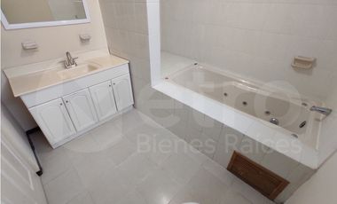Casa en Renta Equipada en Quintas de Anáhuac General Escobedo MZC