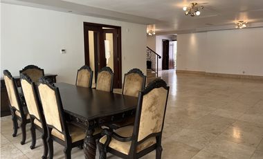 Se Vende o Alquila Casa en Fairways Estates - Santa María (AA)