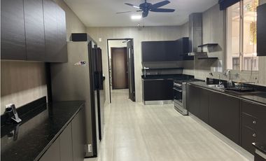 Se Vende o Alquila Casa en Fairways Estates - Santa María (AA)