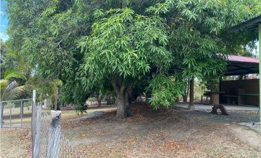 SE VENDE CASA EN LAS GUIAS CON 1,900 MTS
