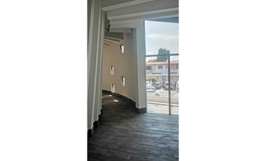 OFICINAS EN COSTA DEL ESTE  550mt  EDIFICIO COMPLETO EN ESQUINA