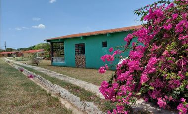 VENTA DE CASA EN ANTON - EL JUAGUITO CON MAS DE 500 MTS