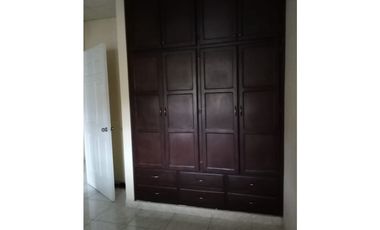ALQUILER DE CASA EN SANTIAGO - BARRIADA FRENTE A LA TECNOLOGICA