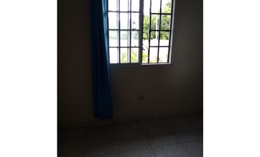 ALQUILER DE CASA EN SANTIAGO - BARRIADA FRENTE A LA TECNOLOGICA