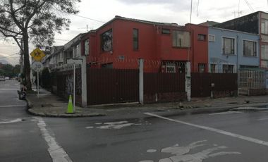 CASA en ARRIENDO en Bogotá La Soledad-Teusaquillo