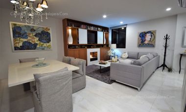 Casa de Lujo con Rinconada del Bosque con Departamento