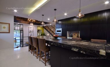 Casa de Lujo con Rinconada del Bosque con Departamento