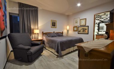 Casa de Lujo con Rinconada del Bosque con Departamento