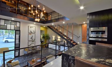 Casa de Lujo con Rinconada del Bosque con Departamento