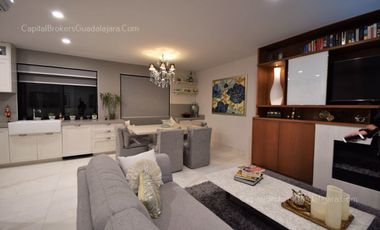 Casa de Lujo con Rinconada del Bosque con Departamento