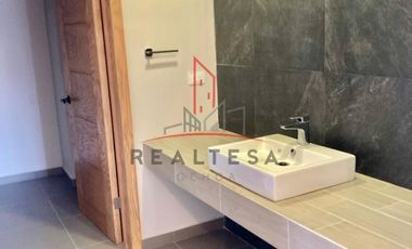 Casa Venta Fraccionamiento Bosques del Real 5,900,000 JAVMAD RAO