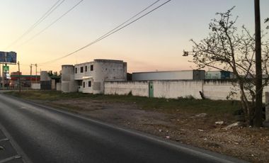 macrolote en renta 22,000 m², posible dividir- en periférico de Mérida-